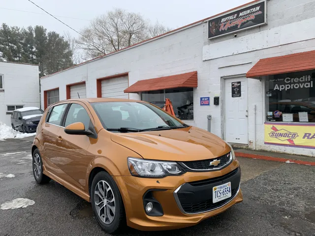 2017 Chevrolet Sonic LT