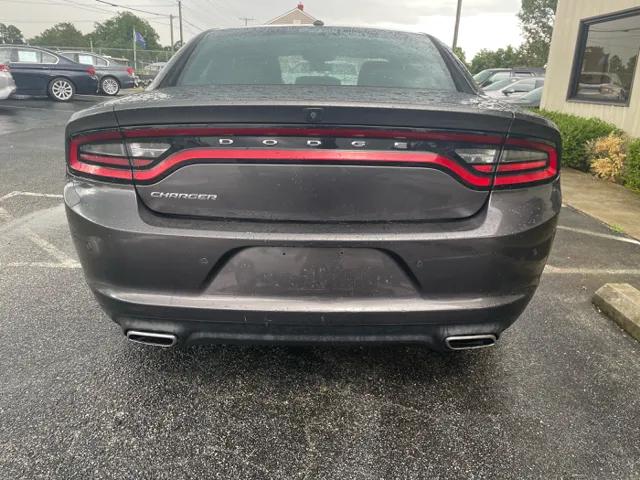 2022 Dodge Charger SXT - Photo 7