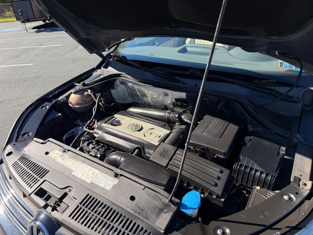 2013 Volkswagen Tiguan 2.0T SEL 4Motion