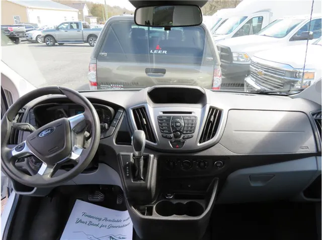 2015 Ford Transit XLT - Photo 21