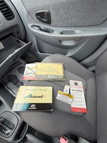 2005 Hyundai Accent GLS 4-Door