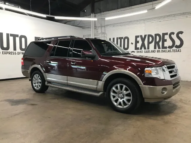 2011 Ford Expedition's photo