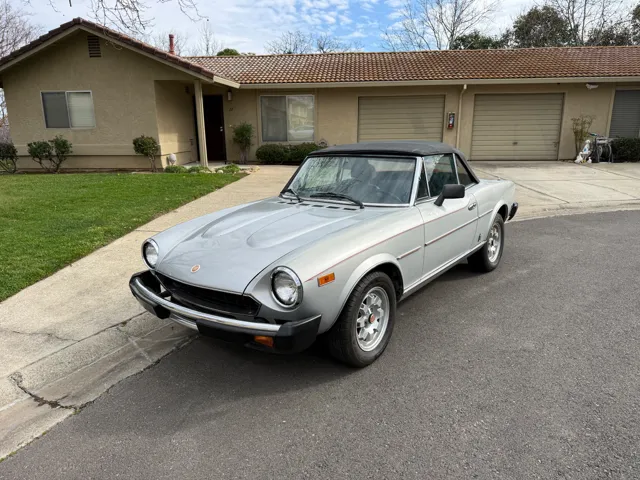 1981 FIAT 124