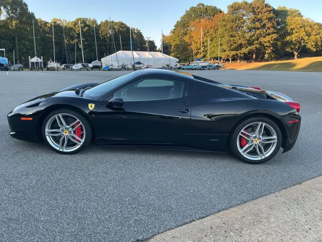 2013 Ferrari 458 Spider Base photo 13