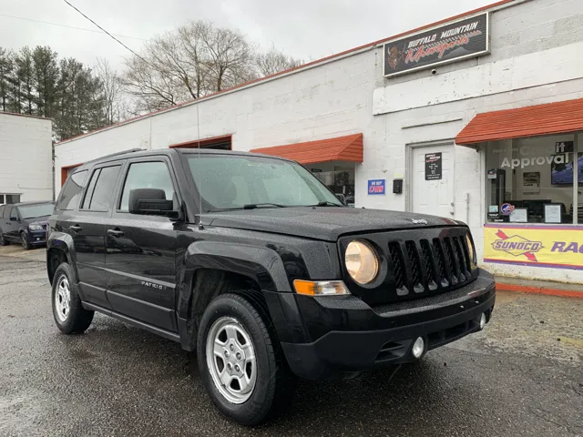 2016 Jeep Patriot Sport's photo