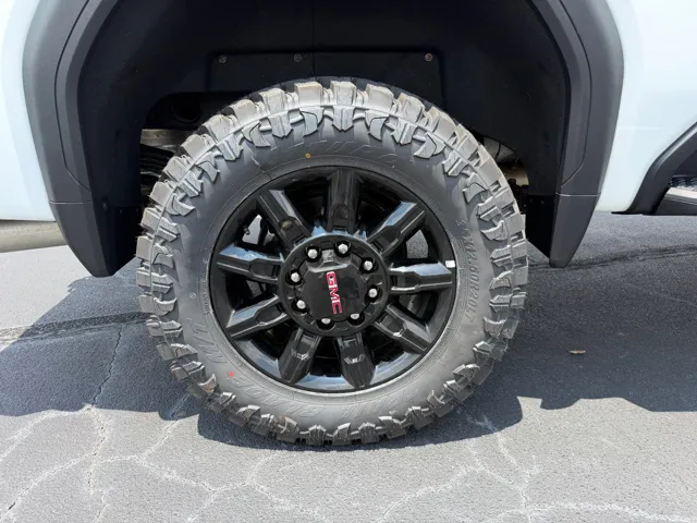2026 GMC Sierra 2500HD AT4 - Photo 15