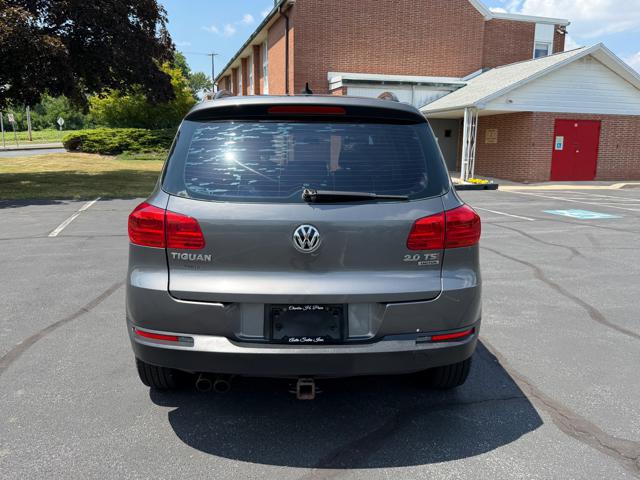 2015 Volkswagen Tiguan S 4Motion