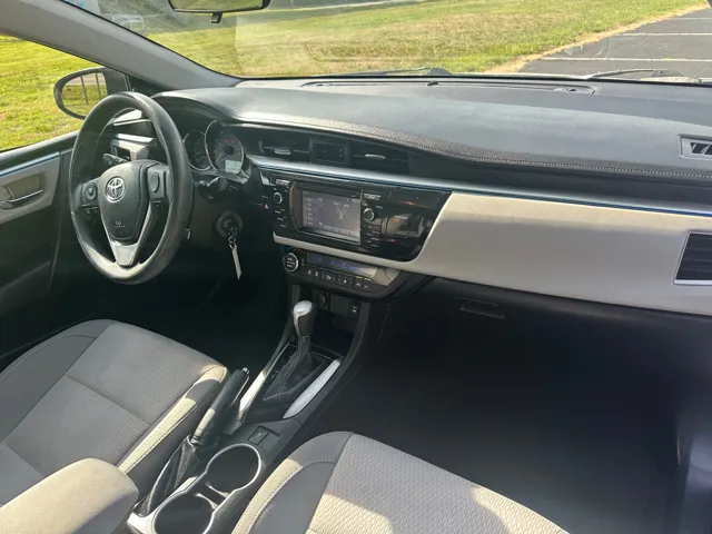 2015 Toyota Corolla LE Plus - Photo 17