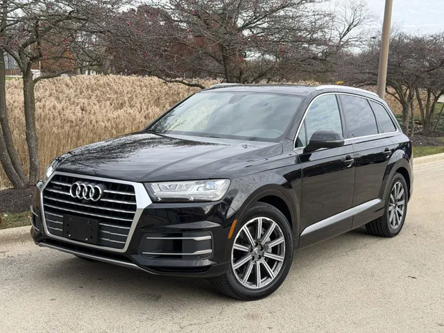 2019 Audi Q7 Premium Plus's photo