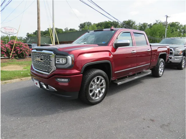 2016 GMC Sierra 4WD Crew Cab Standard Box's photo