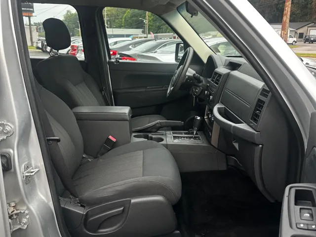 2012 Jeep Liberty Sport - Photo 14