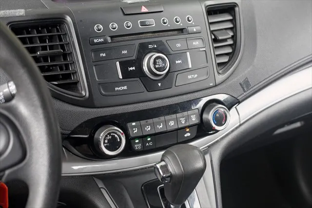 2015 Honda CR-V LX - Photo 11