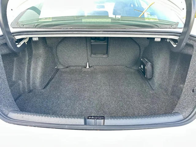2014 Volkswagen Jetta SE - Photo 31