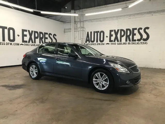 2012 INFINITI G's photo