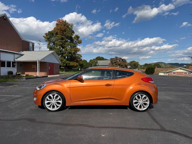 2012 Hyundai Veloster Base