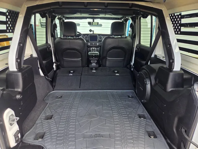 2018 Jeep All-New Wrangler Unlimited Sahara - Photo 10