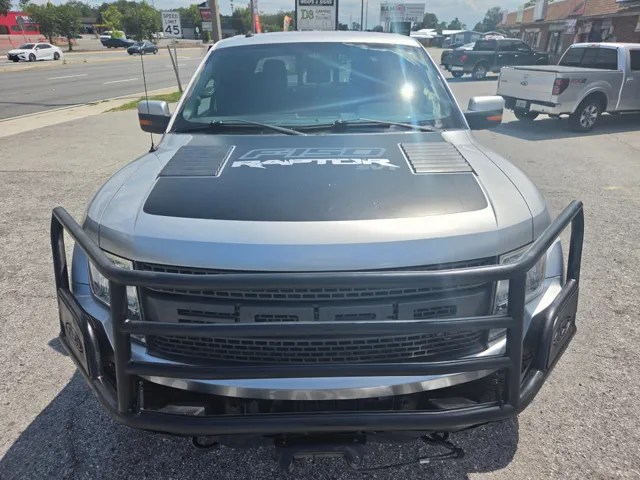 2011 Ford F-150 SVT Raptor - Photo 8
