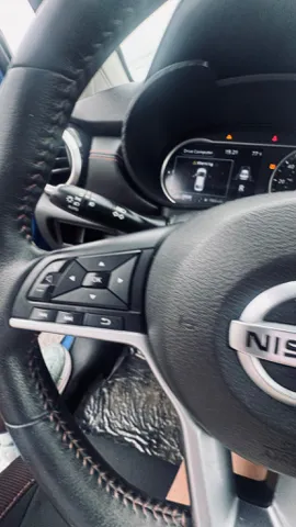 2020 Nissan Versa Sedan SR - Photo 14