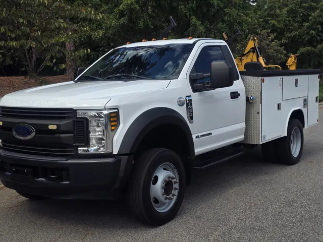 2019 Ford F-450 Super Duty Chassis Cab