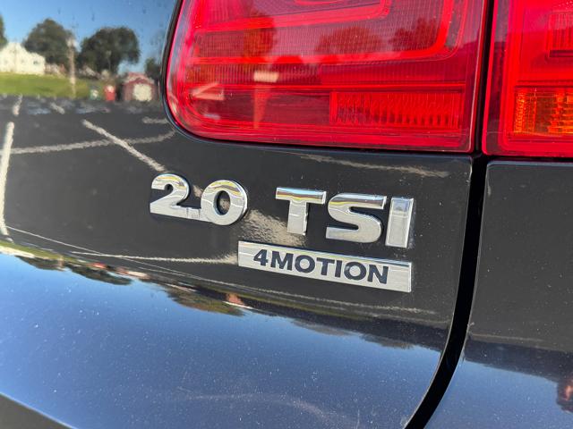 2013 Volkswagen Tiguan 2.0T SEL 4Motion