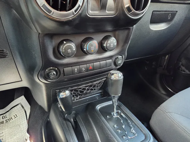 2016 Jeep Wrangler Sport Willys photo 19