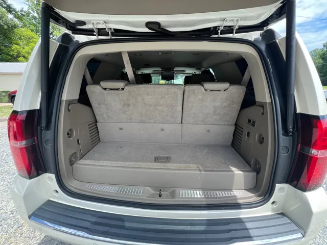 2015 Chevrolet Tahoe LTZ - Photo 12