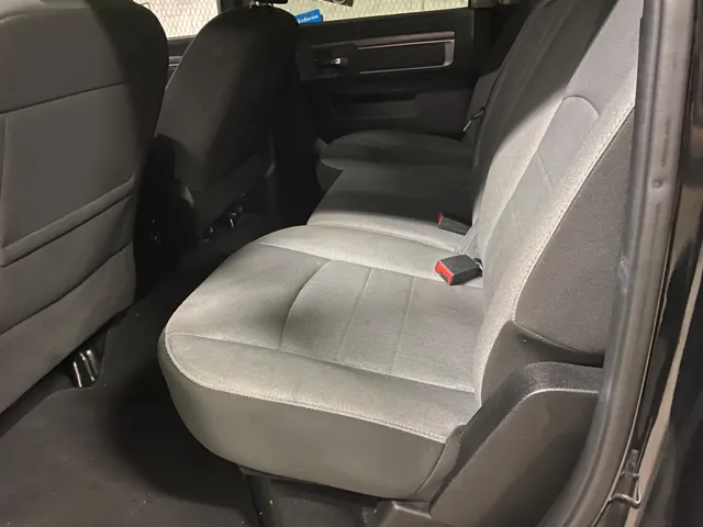 2023 RAM Ram 1500 Classic SLT - Photo 9