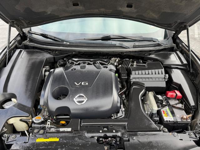 2010 Nissan Maxima S