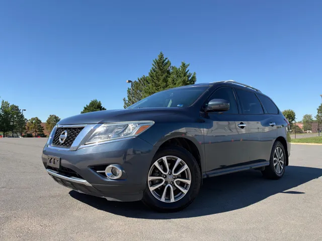 2015 Nissan Pathfinder SV
