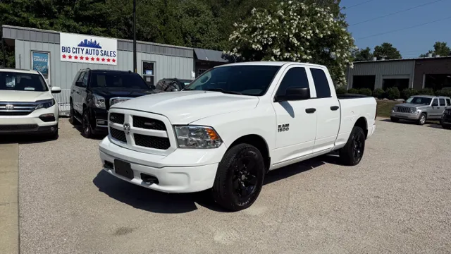 2017 RAM 1500 Tradesman 4x4 Quad Cab 6'4's photo