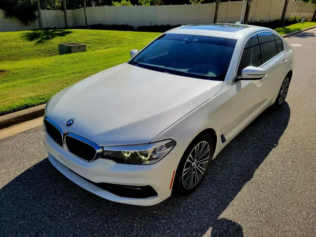2017 BMW 5 Series 530i