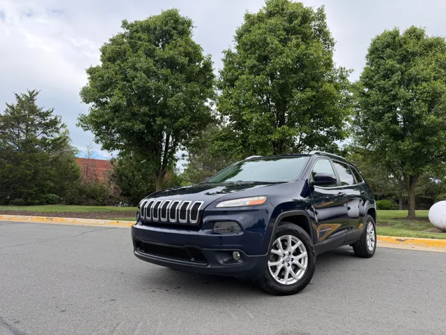 2016 Jeep Cherokee Latitude 4X4's photo