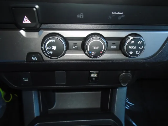 2019 Toyota Tacoma SR5 - Photo 75