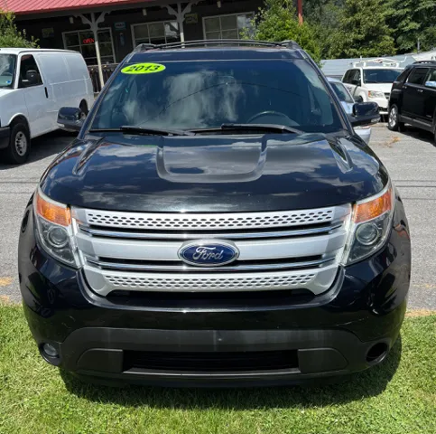 2013 Ford Explorer XLT - Photo 2