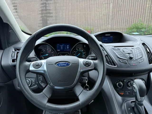 2015 Ford Escape SE - Photo 23