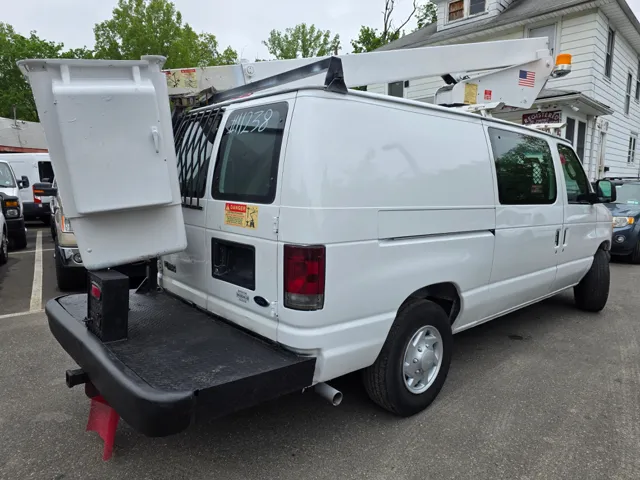 2005 Ford Econoline Van Commercial - Photo 13