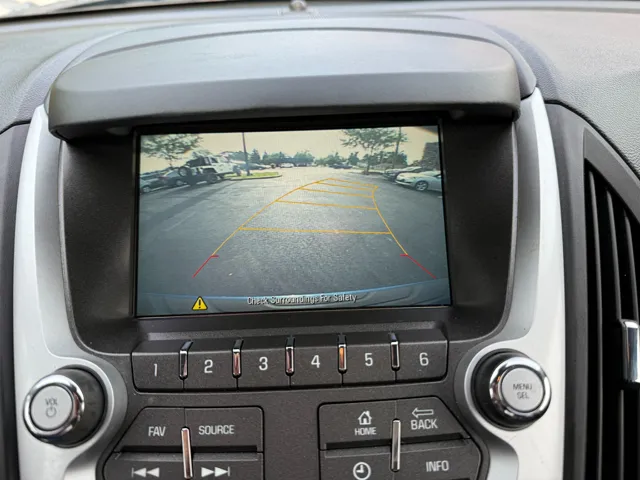 2017 Chevrolet Equinox LT - Photo 12