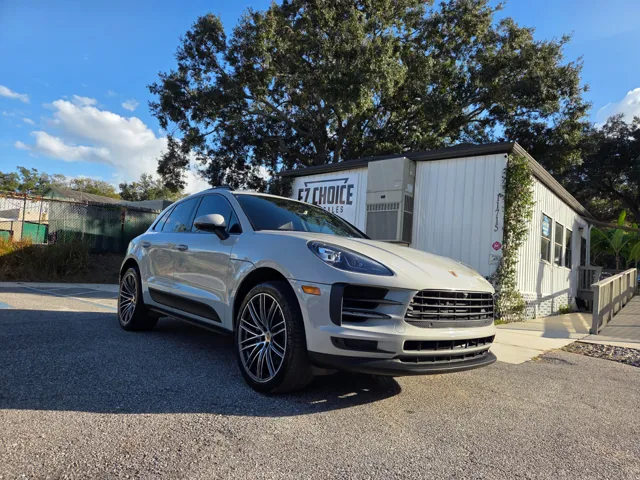 2020 Porsche Macan S's photo