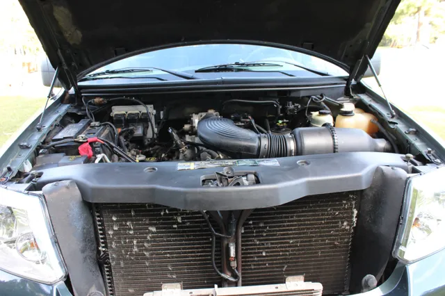 2004 Ford F-150 XLT - Photo 42