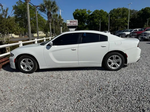 2019 Dodge Charger SXT's photo