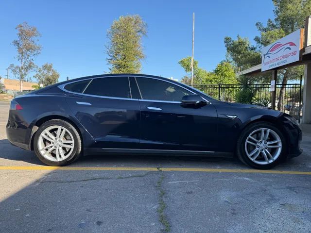 2014 Tesla Model S S - Photo 10