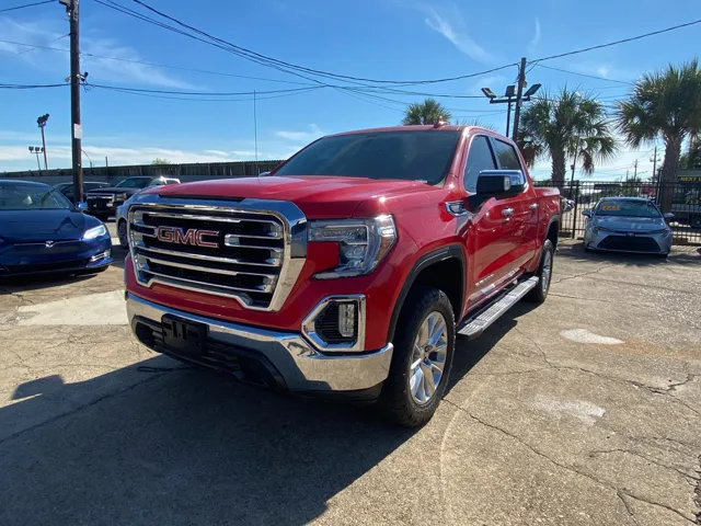 2019 GMC Sierra 1500 SLT's photo