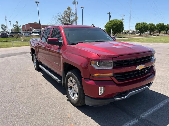 2018 Chevrolet Silverado 1500 LT Z71 - Photo 4