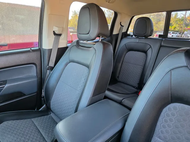 2018 Chevrolet Colorado Z71 - Photo 13