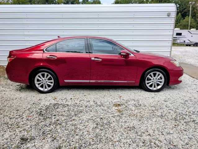 2010 Lexus ES 350 photo 2