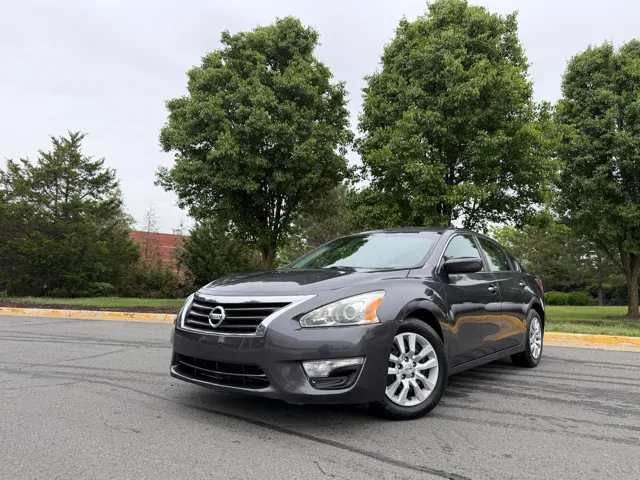 2013 Nissan Altima's photo
