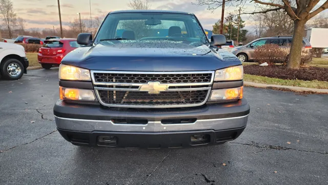 2007 Chevrolet Silverado Classic 1500 Work Truck - Photo 10