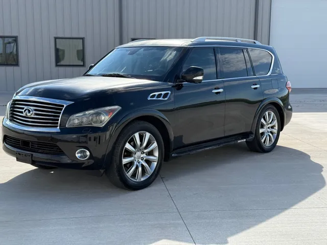 2012 INFINITI QX 56's photo
