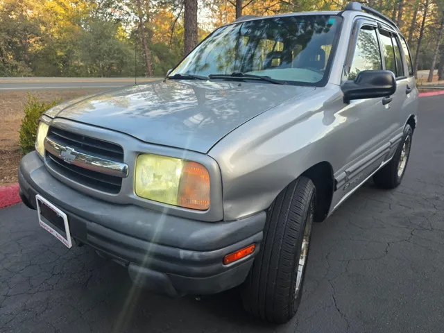 2003 Chevrolet Tracker