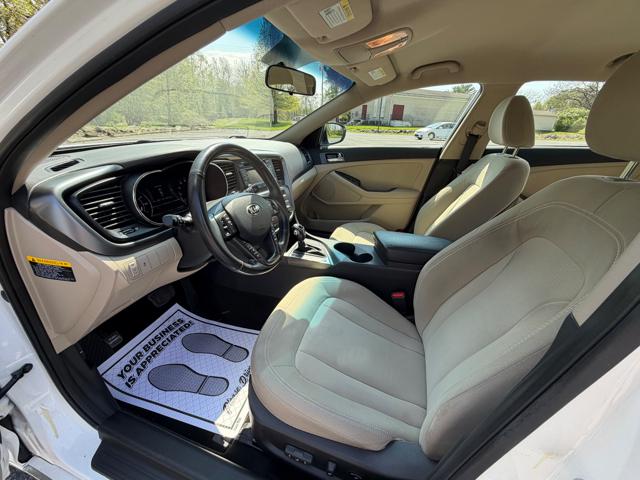 2012 Kia Optima Hybrid Sedan